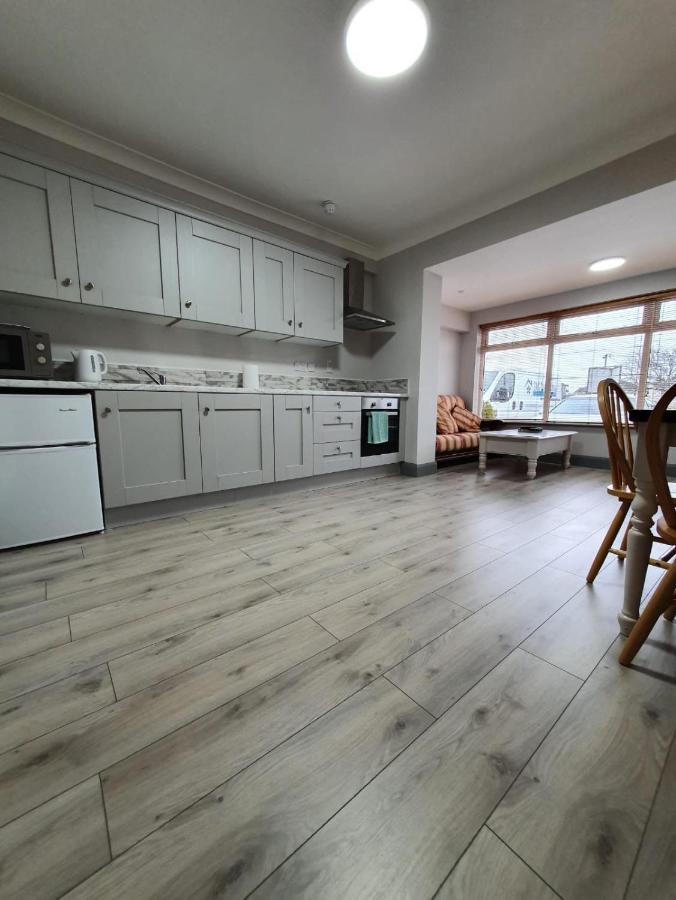 تولامور Brookville Guesthouse المظهر الخارجي الصورة